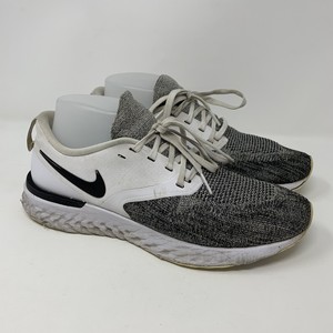 nike odyssey preto
