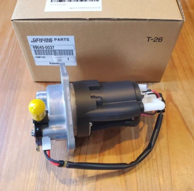 KAWASAKI Genuine 2009 - 2011 KX 450F 250F FUEL PUMP ASSEMBLY 49040-0037 NEW - Image 1 of 4