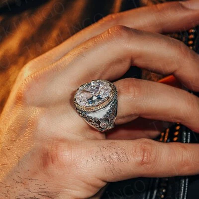 Anillo de plata de ley 925 con sello de cuarzo blanco y circonitas cúbicas para hombre Foto 1 de 4