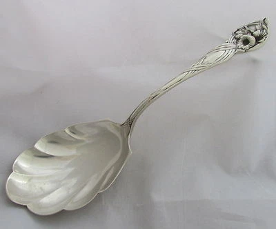 Cuchara para servir antigua Watson de plata esterlina flor de orquídea concha pesada Foto 1 de 4