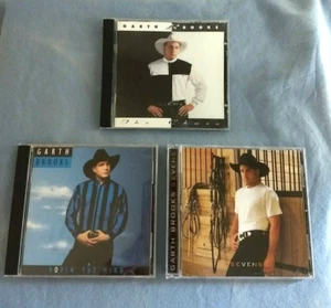 CD Lot Garth Brooks Set Ropin The Wind - Sevens -  The Chase - Picture 1 of 10