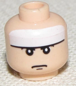 LEGO NEW FLESH COLORED HEAD BATMAN BRUCE WAYNE WHITE HAIR FROWN - Picture 1 of 1