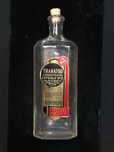 ANTIQUE BOTTLE: THANATOID LYFE-GLO NO. 3 COLOR COSMETIC EMBALMING FLUID PB153 - Picture 1 of 3