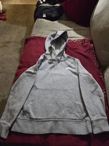 Girls Nike hoodie. - Picture 1 of 5