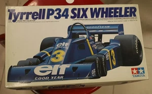 TAMIYA 1/20 - Kit TYRRELL P34 Six Wheeler, Grand Prix collection Kit 20001 - Foto 1 di 3