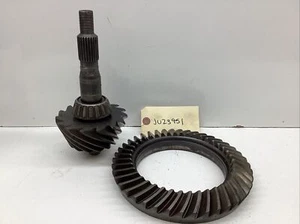 OEM FORD 8" RING & PINION GEAR SET 2.80 RATIO C40W-4210-B / C40W-4610-B - Picture 1 of 17