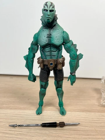 Mezco Hellboy comic Abe Sapien comic con exclusive action figure NO VEST!!!!! Cover