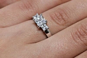 2 CT Princess CUT CZ SOLITAIRE ENGAGEMENT RING 14K WHITE GOLD ENHANCED - Picture 1 of 9