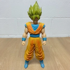2008 Banpresto Dragonball Z Son Goku Large 16" Figure Figurine - Picture 1 of 10
