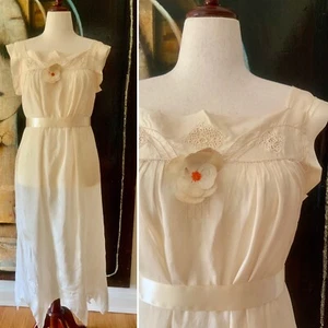 Camicia da notte in seta anni '20 - Camicia da notte vintage in seta - Flapper L - Foto 1 di 23
