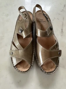 Finn Comfort Shoes Womens Size 7.5 Beige Gold Leather Sandals Slide Germany - Bild 1 von 4