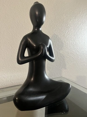 冥想女性人偶家居装饰艺术瑜伽雕塑Namaste — 第 1/3 张图片