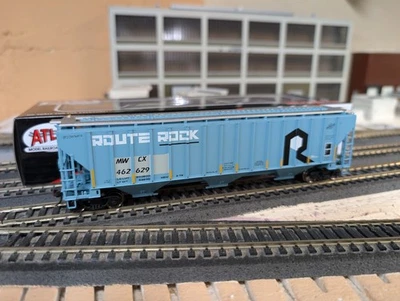 DD Atlas Trainman Thrall 4750 Hopper: MWCX Midwest Rail Car #462629 Ex-ROCK Blue - Image 1 of 2