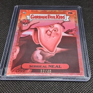 2025 Garbage Pail Kids GPK 40th Anniversary Ruby 25b SURREAL NEAL 32/40 - Bild 1 von 3