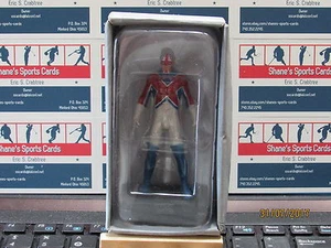 Marvel Eaglemoss #21 Captain Britain Figure Only Mint - Picture 1 of 1