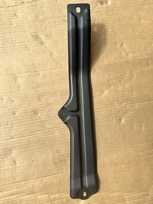 Pontiac Vibe 2003-2008 genuino GM guardabarros tira de sellado 88973384 Foto 1 de 3