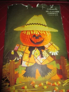 HALLMARK Vintage SCARECROW CROW Cardstock & Honeycomb CENTERPIECE DECOR - 1970's - Picture 1 of 3