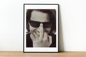 Tom Cruise-Celebrity Shooting Middle Finger-Flipping Bird-957 - Picture 1 of 5