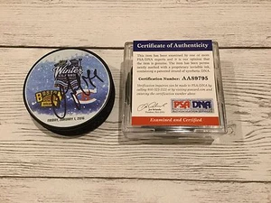 Andrei Markov Signed 2016 Winter Classic Canadiens Hockey Puck PSA DNA COA a - Picture 1 of 2