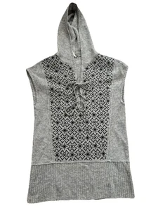 Free People Woman’s Hooded Vest Gray With Black Embroidered Design Size Small - Picture 1 of 9