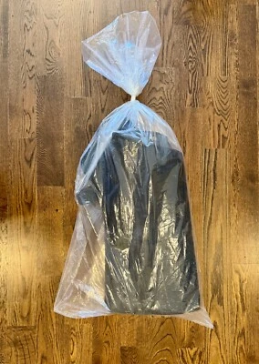 Brand New OEM Ford Thunderbird Boot from 2003 007 Thinderbird - Imagem 1 de 4