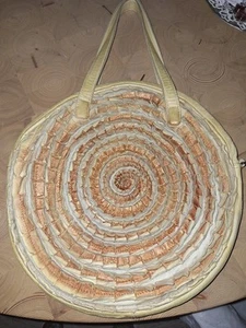 Runde DAMENHANDTASCHE - Bild 1 von 5