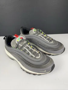 Nike Air Max 97 SE EOI Evolution of Icons Sneaker Uomo Grafite Chiara DA8857001 - Foto 1 di 15