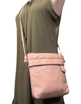 Bolso Bandolera Bechamel Vintage Pequeño Pastel Rosa Claro Cuero Suave 8x8x1  Foto 1 de 4