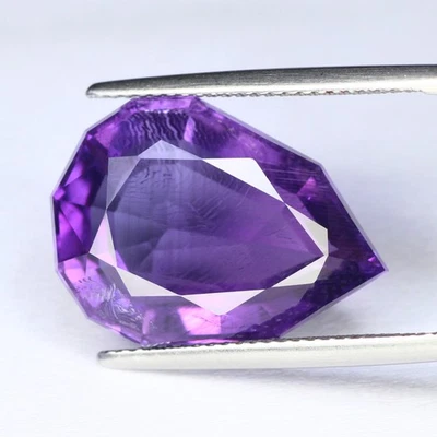 12.92 Ct Marvelous Pear 19.3 x 14.2 MM 100% Natural Purple Blue Bolivia Amethyst - Image 1 of 4