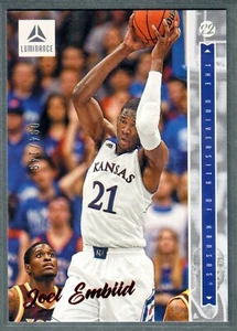 2022-23 Chronicles Draft Picks Luminance Joel Embiid Red Foil #/149 SP - Imagen 1 de 2