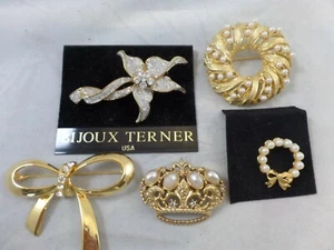 Fashion Pins Lot of 5 Pc  Flower with Stones, Faux Pearls, Goldtone, Asst Style - Picture 1 of 8