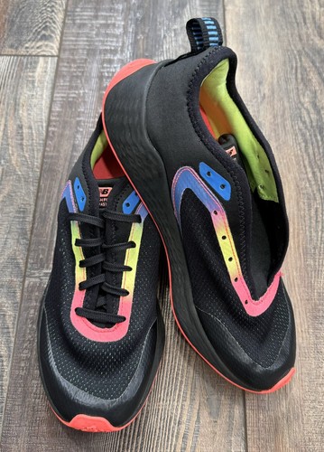 Sneakers da corsa New Balance per ragazze fresche in schiuma veloce V2 YKFSTRM2 nere taglia 5 5