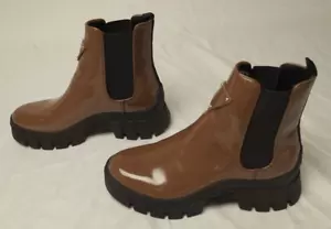GUESS Women's Hestia Lug Sole Chelsea Booties LV5 Medium Brown Size U: 10 M - Picture 1 of 1