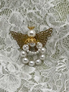 Vintage Faux Pearl and Gold Tone Angel Brooch Pin - Picture 1 of 7