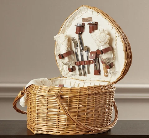 Picnic Set Basket Heart Shaped Picnic ~ Romantic Woven Wicker NEW Cover