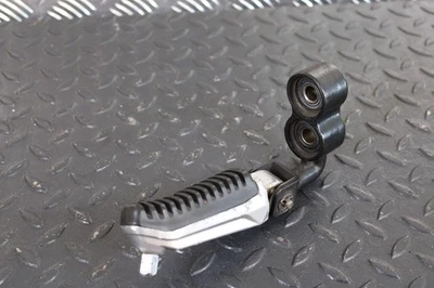 Keeway RKV 125 2020 PEDANINA PEDALINA ANTERIORE SINISTRA - Immagine 1 di 4