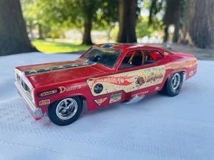 Monogram Mongoose Tom McEwen's Plymouth Duster Car Built 1/24 Made In USA 1970’s - Picture 1 of 16