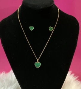 Green Heart Gold Chain Necklace And Earrings Set - Picture 1 of 4