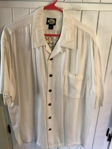 Tommy Bahama 100% Rayon Button Up Camp Shirt Mens Large L Short Sleeve - Picture 1 of 3