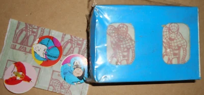 Caja sin abrir 200 sobres sellados tarjetas SUPER HEROES MARVEL / DC COMICS AÑOS 80 b Foto 1 de 4