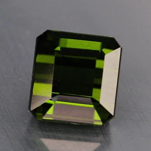 Video 1.94cts Vivid Deep Green Hue Natural Tourmaline Nigeria GM1517 - Picture 1 of 2