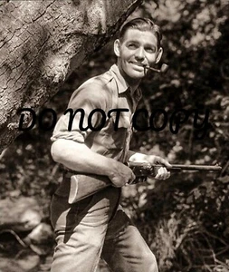 ANTIQUE REPRO 8X10 PHOTO HOLLYWOOD ACTOR CLARK GABLE  REMINGTON MODEL 8 RIFLE - Picture 1 of 1