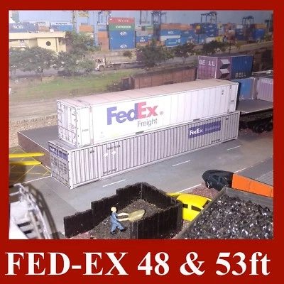 HO Gauge Fed-Ex Mutimodal Model Shipping Containers Card Kits 48ft & 53ft x 4 - Image 1 of 4