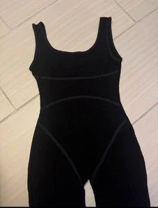 Amazon Essentials Jumpsuit Damen Schwarz Größe S Ärmellos - Bild 1 von 7