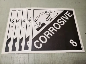 5er-Pack korrosive Kunststoffgefahr Klasse 8 PUNKT Plakate Akcuform Schilder MPL801VP1 NEU - Bild 1 von 3