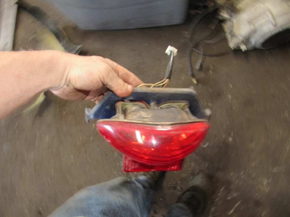 Luz trasera freno Suzuki GSX600 2004 Katana Foto 1 de 1