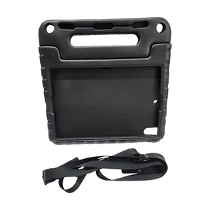 Funda negra para iPad Ultimate II con mango plegable y correa - Ver descripción - Imagen 1 de 4