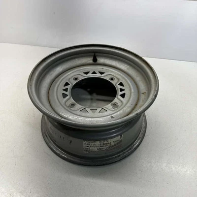 Llanta delantera, plateada 12x6 - 2000 POLARIS Sportsman 500 Foto 1 de 4