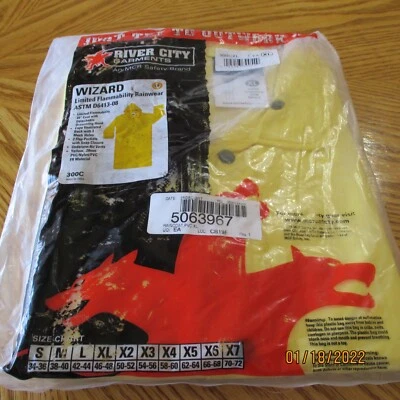 River City Garment WIZARD 300 C RAINCOAT Rain Wear XL PVC Nylon 2 PC Heavy 50" - Image 1 of 4