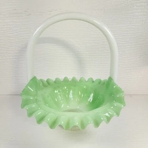 Rare Vintage Fenton Lime Green Beaded Bride's Basket - Picture 1 of 6